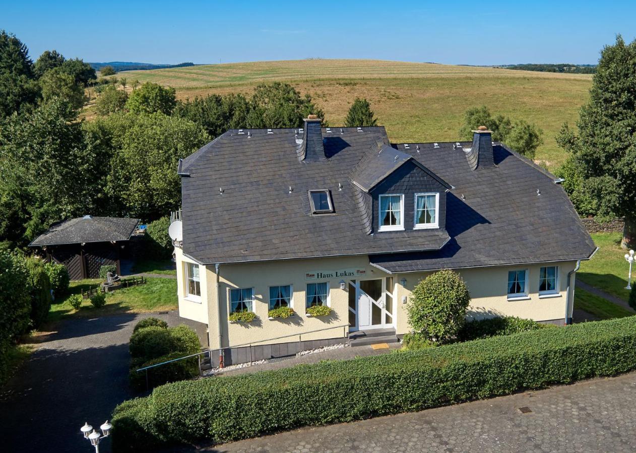 Hotel-Restaurant Maas Lutzerath Zewnętrze zdjęcie