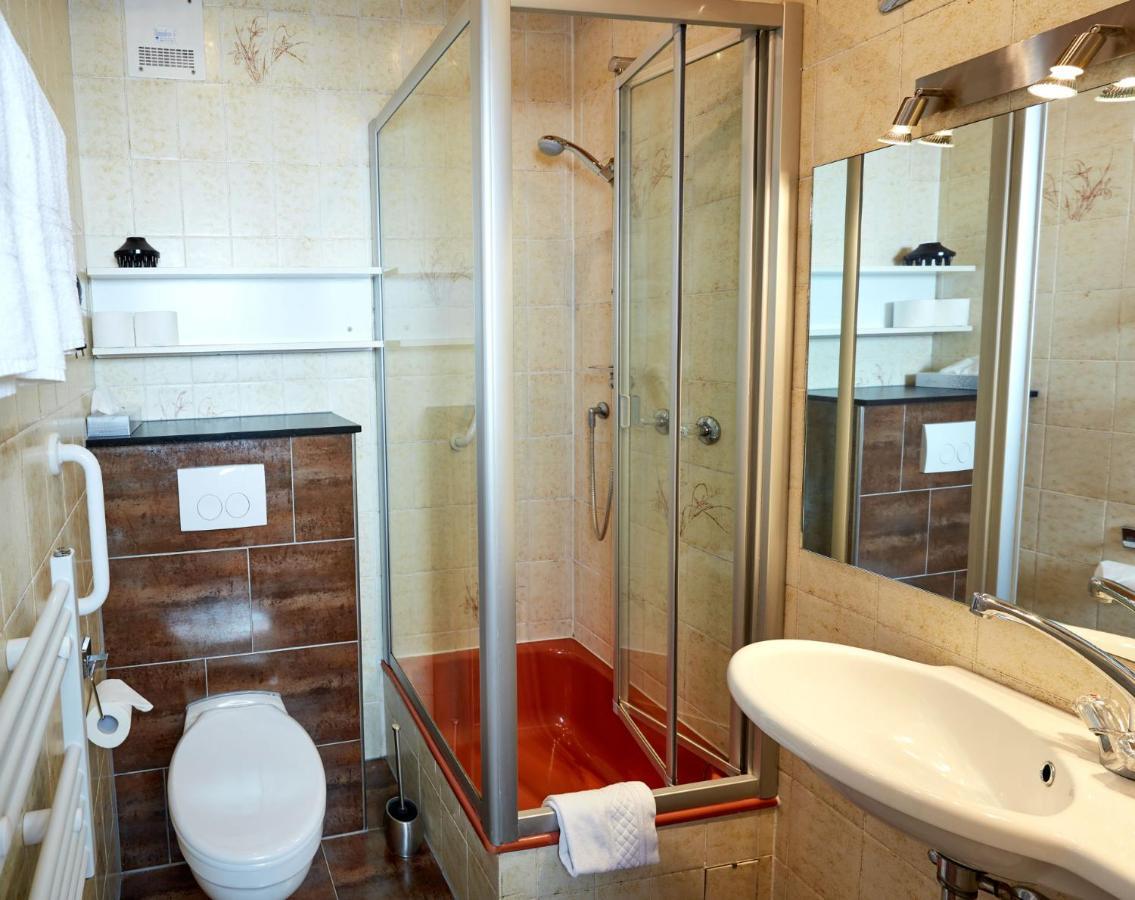 Hotel-Restaurant Maas Lutzerath Zewnętrze zdjęcie