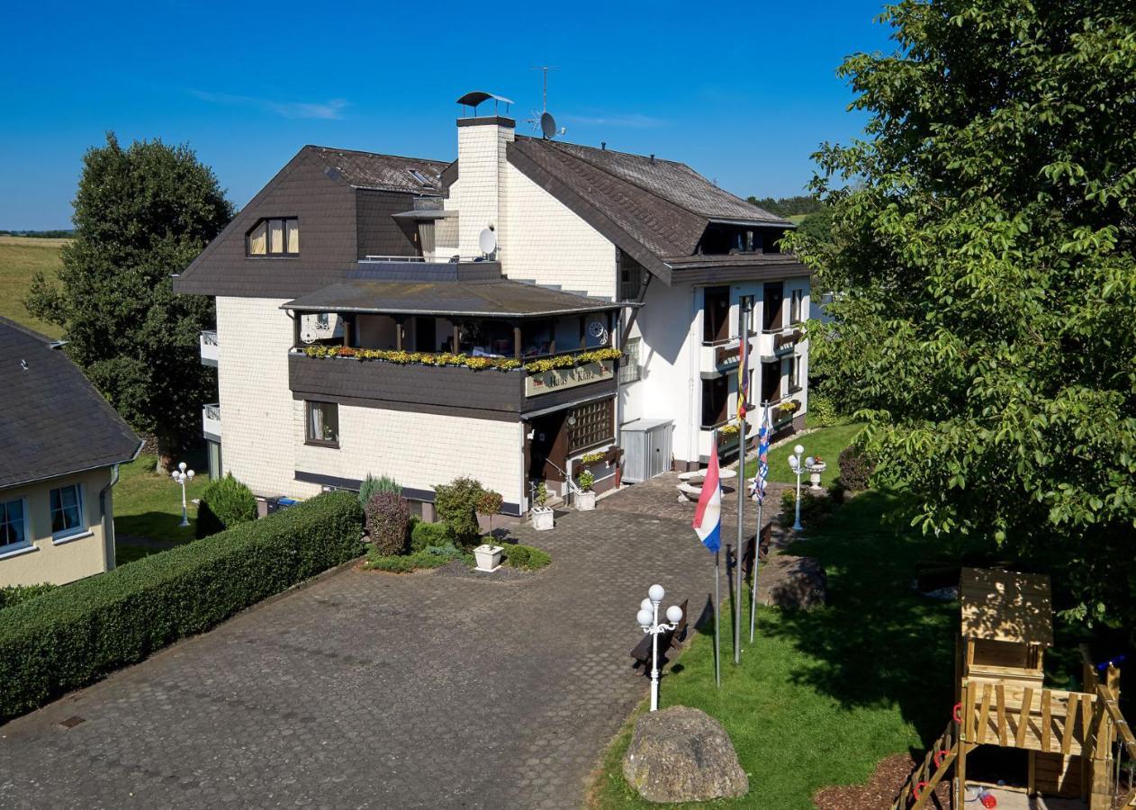 Hotel-Restaurant Maas Lutzerath Zewnętrze zdjęcie